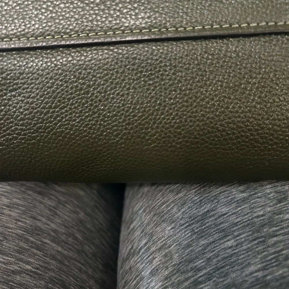 Coach Skylar Hobo Pebble Leather Handbag Cargo Green - Picture 8 of 11